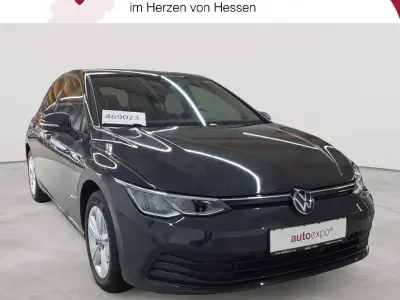 Usata VW Golf VIII Life 150 CV (110 kW) 2023 Grigio Berlina