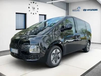 Gebraucht Hyundai Staria Trend 224 PS (164 kW) 2024 Abyss black Van / Kleinbus