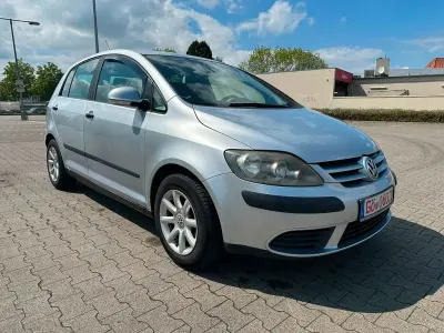 Gebraucht VW Golf IV Trendline 75 PS (55 kW) 2005 Silber Limousine