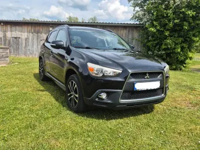 Gebraucht Mitsubishi ASX Intense 150 PS (110 kW) 2011 Schwarz SUV