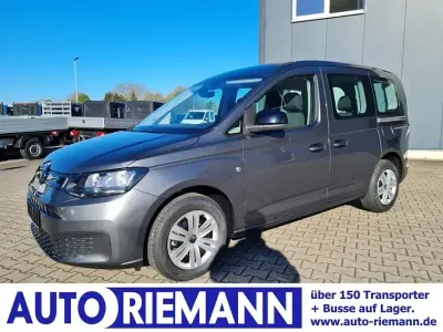 Nouă VW Caddy 102 CP (75 kW) 2025 Gri Monovolum