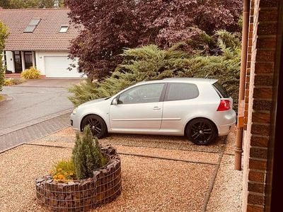VW Golf V
