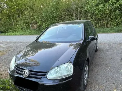 Gebraucht VW Golf VI 80 PS (58 kW) 2008 Schwarz Kleinwagen