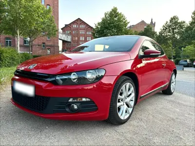 Gebraucht VW Scirocco 160 PS (117 kW) 2009 Rot Coupé