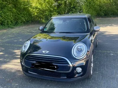 Usata Mini Cooper Seven 136 CV (100 kW) 2017 Nero Utilitaria