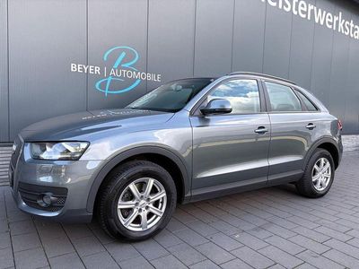 Grau Gebraucht 2012 Audi Q3 Comfort SUV | 12.950 € (Fairer Preis)