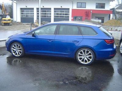 Blau Gebraucht 2017 Seat Leon ST FR Kombi | 14.900 € (Fairer Preis)