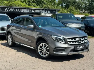Gebraucht Mercedes GLA180 AMG line 122 PS (89 kW) 2017 Grau SUV