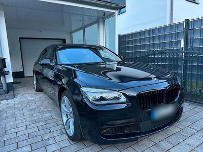 Schwarz Gebraucht 2013 BMW 750L M Sport Limousine | 27.990 €