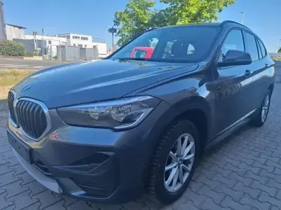 Gebraucht BMW X1 116 PS (85 kW) 2019 Grau SUV