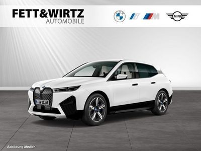 gebraucht BMW iX xDrive40 Sportpaket|AHK|H/K|Soft-Close