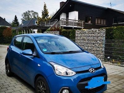 Blau Gebraucht 2016 Hyundai i10 Style Kleinwagen | 7.699 € (Fairer Preis)