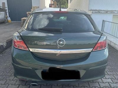 Opel Astra GTC