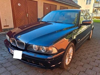 BMW 523
