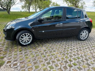 Gebraucht Renault Clio III 88 PS (64 kW) 2006 Schwarz Kleinwagen