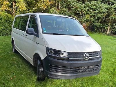 Second-hand VW Transporter 150 CP (110 kW) 2017 Alb Van