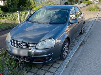 gebraucht VW Jetta 2.0fsi