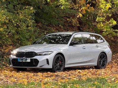 Grau Gebraucht 2023 BMW M340 M Sport Limousine | 49.999 € (Fairer Preis)
