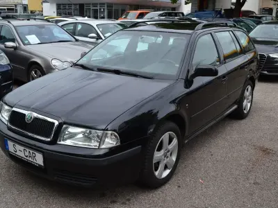 Gebraucht Skoda Octavia Classic 102 PS (75 kW) 2004 Schwarz Kombi