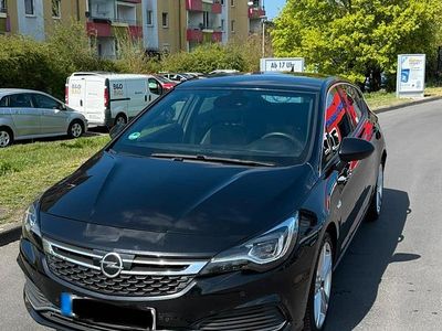 Usata Opel Astra OPC 150 CV (110 kW) 2019 Nero Berlina