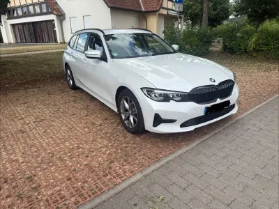 Gebraucht BMW 320 190 PS (139 kW) 2020 Weiß Kombi