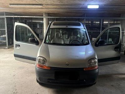 Second-hand Renault Kangoo Authentique 75 CP (55 kW) 2003 Argintiu Monovolum