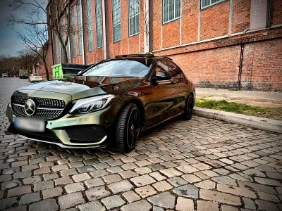 Gebraucht Mercedes C220 170 PS (125 kW) 2018 Grün Limousine