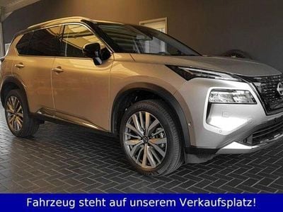 Gebraucht Nissan X-Trail Tekna 163 PS (119 kW) 2023 Xew champagne silver / black SUV