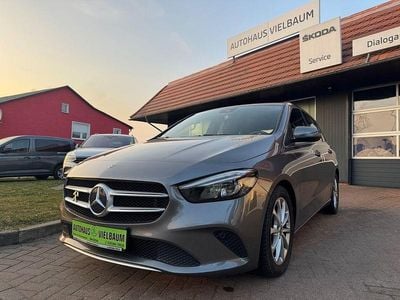 Gebraucht Mercedes B180 Progressive 136 PS (100 kW) 2019 Grau Van / Kleinbus