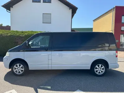 Gebraucht VW Caravelle Comfortline 131 PS (96 kW) 2009 Grün Van