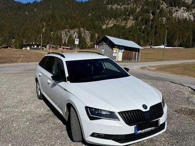 Gebraucht Skoda Superb SportLine 280 PS (205 kW) 2017 Weiß Kombi