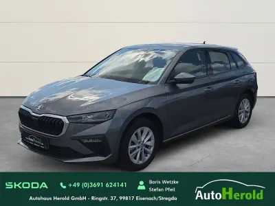 Gebraucht Skoda Scala Selection 116 PS (85 kW) 2024 Grau Kleinwagen