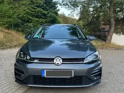 Gebraucht VW Golf VII R-line 150 PS (110 kW) 2019 Grau Kombi