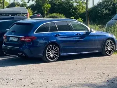 Gebraucht Mercedes 250 211 PS (155 kW) 2014 Blau Limousine