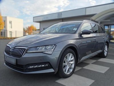Metallic Gebraucht 2024 Skoda Superb | 31.050 € (Guter Preis)