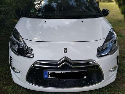 Gebraucht Citroën DS3 So Chic 120 PS (88 kW) 2015 Weiß Limousine