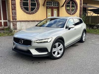 Volvo V60 CC