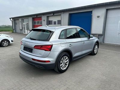Usata Audi Q5 150 CV (110 kW) 2018 Argento SUV