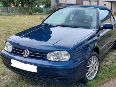 Gebraucht VW Golf 116 PS (85 kW) 2000 Blau Cabrio