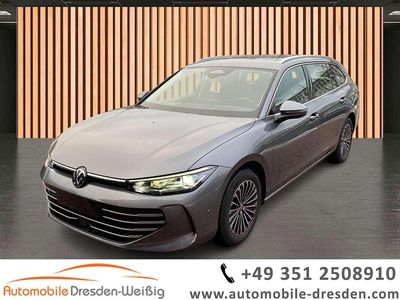 Graphite grau Gebraucht 2025 VW Passat Elegance Kombi | 34.880 € (Fairer Preis)