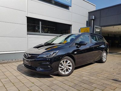 Gebraucht Opel Astra Edition 131 PS (96 kW) 2022 Diamant schwarz Kombi