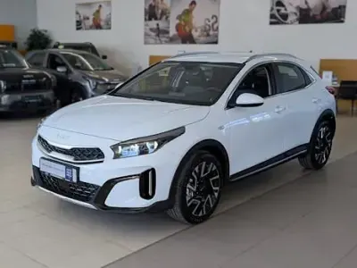 Neu Kia XCeed Vision 150 PS (110 kW) 2026 Weiß SUV