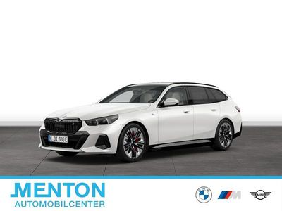 Gebraucht BMW i5 M Sport 250 kW (340 PS) 2025 Weiß Kombi