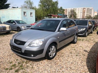 gebraucht Kia Rio 1.4 EX Klimaaut. PDC USB Alus Allwetterreif.