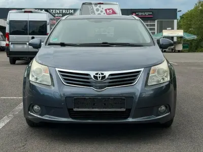Gebraucht Toyota Avensis 150 PS (110 kW) 2009 Blau Kombi
