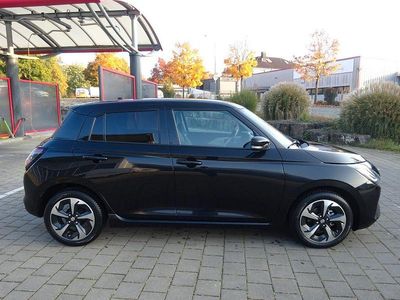 Gebraucht Suzuki Swift Comfort+ 83 PS (61 kW) 2025 Schwarz Kleinwagen