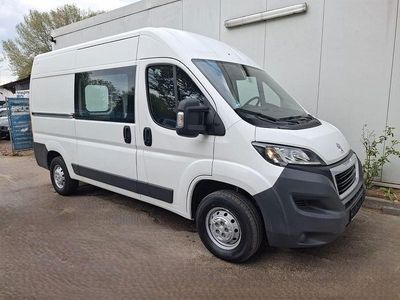 Gebraucht Peugeot Boxer Avantage 131 PS (96 kW) 2017 Lack weiss banquise/deckende l Van