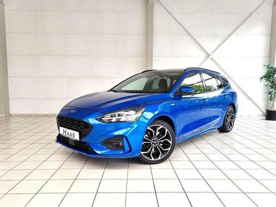 Blau Gebraucht 2019 Ford Focus ST-Line Limousine | 17.850 € (Etwas zu teuer)