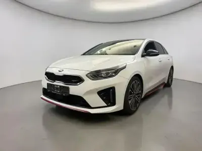 Gebraucht Kia ProCeed GT GT 204 PS (150 kW) 2019 Weiß Kleinwagen