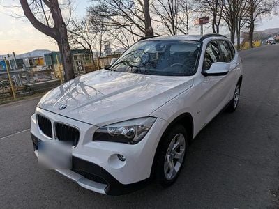 Gebraucht BMW X1 Sport Line 150 PS (110 kW) 2012 Weiß SUV
